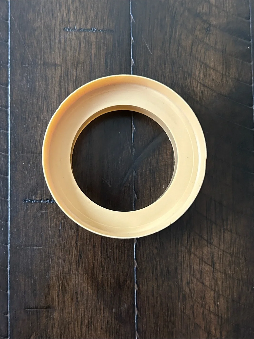Vintage Tupperware biscuit donut cutter